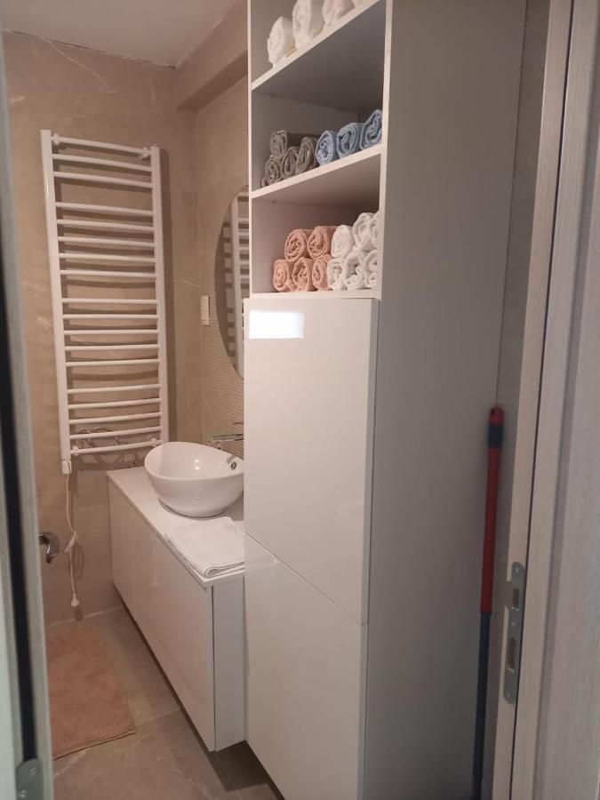 Lux Apartment Jovanovic Τίβατ Εξωτερικό φωτογραφία